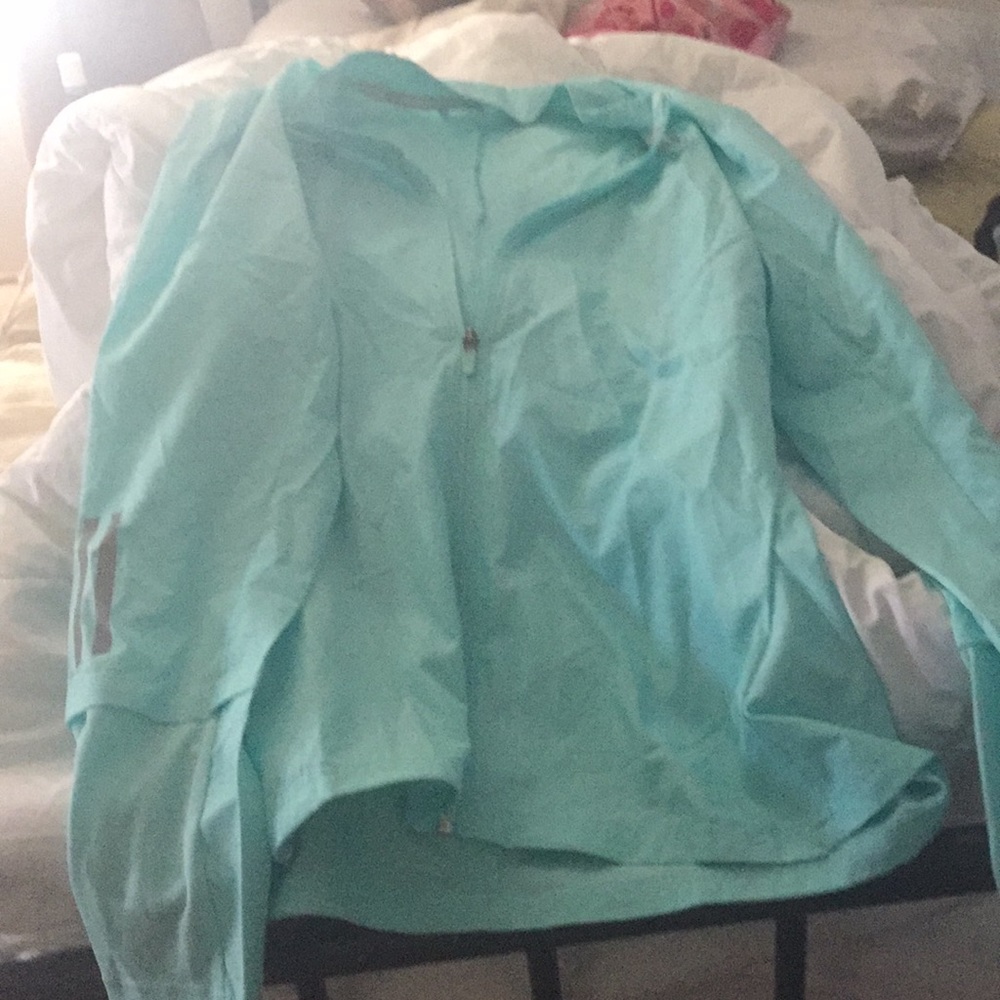 Blue/aqua light running jacket